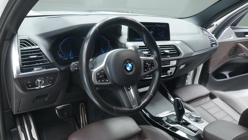 BMW X3 xDrive30e/ M Sport/ Innovation/ panorama/ NU 6,45%