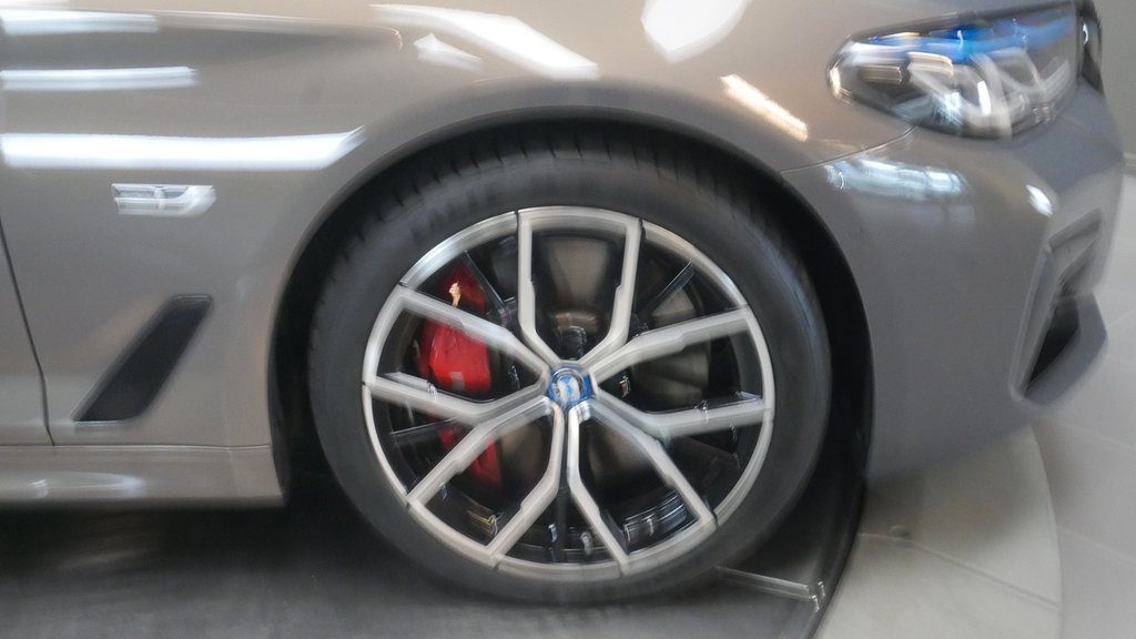 BMW 545 e xDrive/M Sport Pro/Innovation/Komfort/ NU 6,45%