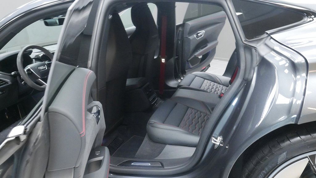 Audi RS e-tron GT Automat 598hk  NU 6,45%
