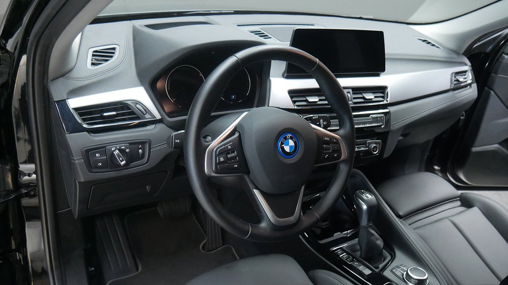 BMW X2 xDrive25e/Head-Up/ HiFi/ Navi/ NU 6,45%