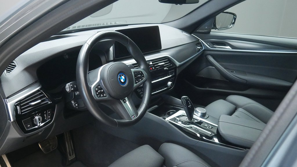 BMW 530e xDriveSedan/ MSport/ Innova/ 292hk/ NU 6,45%
