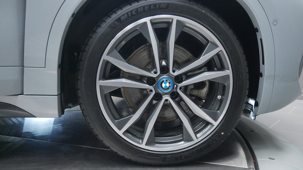 BMW X2 xDrive25e Steptronic / M Sport / NU 6,45%
